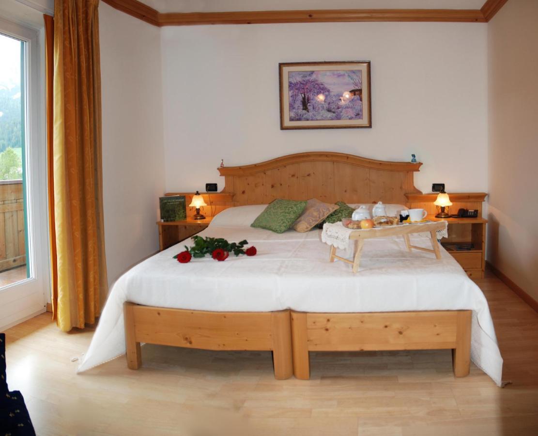 Hotel Dolomiti Di De Martin D Oscar Comèlico Superiore Esterno foto
