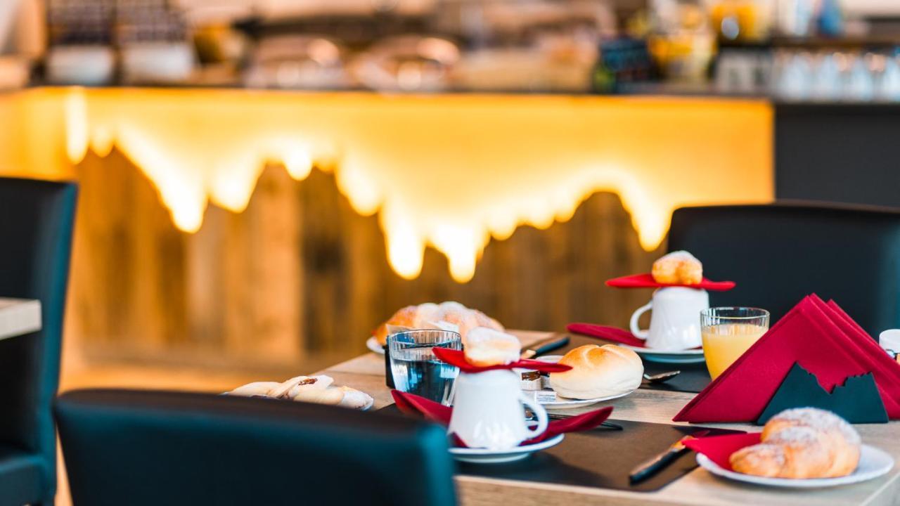 Hotel Dolomiti Di De Martin D Oscar Comèlico Superiore Esterno foto